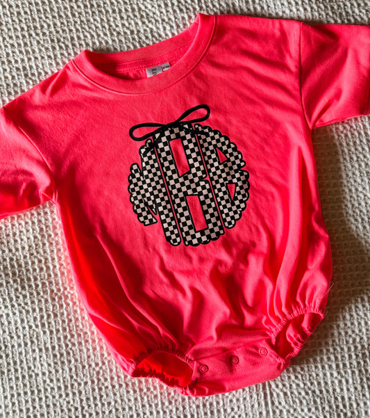 HOT PINK CHECKERED MONO BUBBLE/TEE