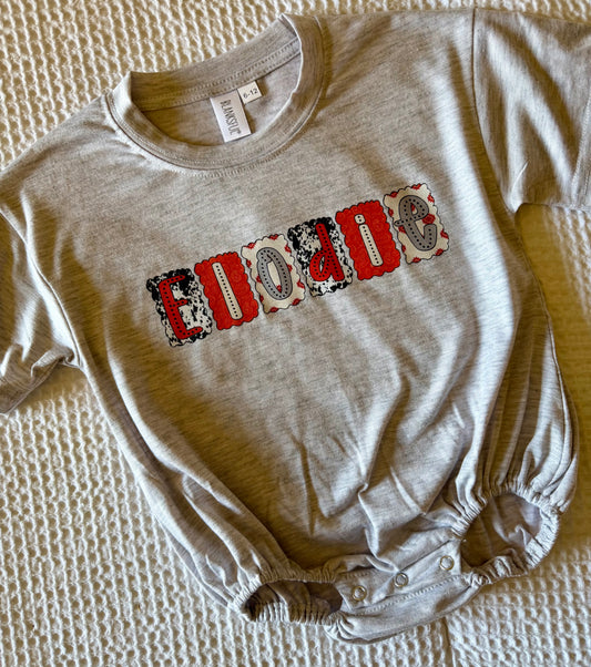 RED BLOCK WESTERN NAME BUBBLE/TEE