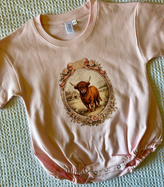 COQUETTE HIGHLAND MONOGRAM BUBBLE/TEE
